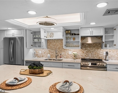 27770 Hacienda East Boulevard - Photo Thumbnail 14