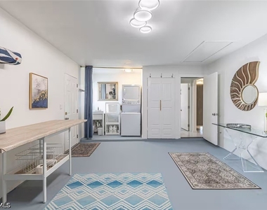 3511 Caloosa Street - Photo Thumbnail 7