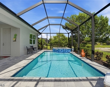 28040 Seasons Tide Avenue - Photo Thumbnail 29