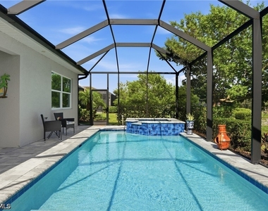 28040 Seasons Tide Avenue - Photo Thumbnail 27
