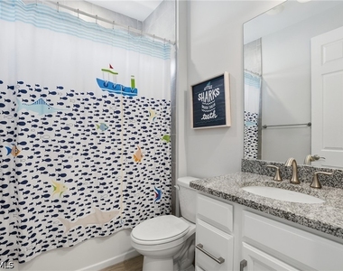 28040 Seasons Tide Avenue - Photo Thumbnail 17