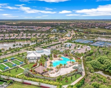28040 Seasons Tide Avenue - Photo Thumbnail 41