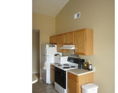 7960 Preserve Circle - Photo Thumbnail 7