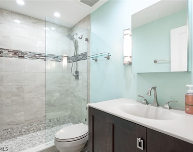 4001 Gulf Shore Boulevard N - Photo Thumbnail 22