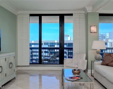 4001 Gulf Shore Boulevard N - Photo Thumbnail 5