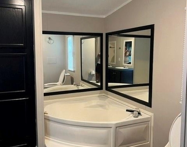 16469 Spring Rain Court - Photo Thumbnail 12