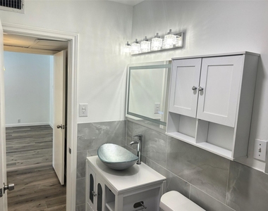 2601 Bellefontaine Street - Photo Thumbnail 11