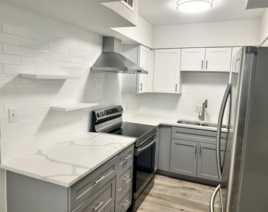 2601 Bellefontaine Street - Photo Thumbnail 2