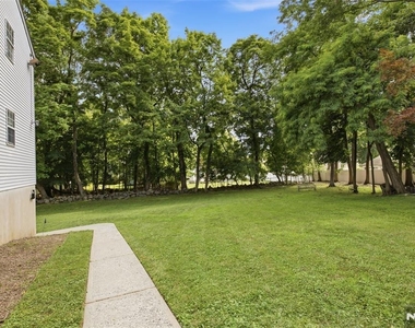 41 N Franklin - Photo Thumbnail 2