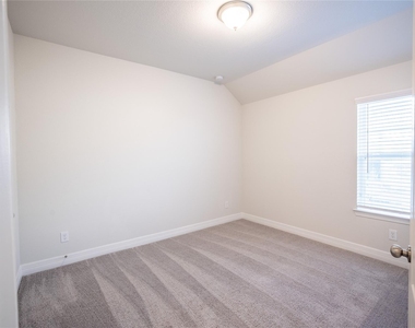3427 Avary River Lane - Photo Thumbnail 14