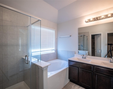 3427 Avary River Lane - Photo Thumbnail 10