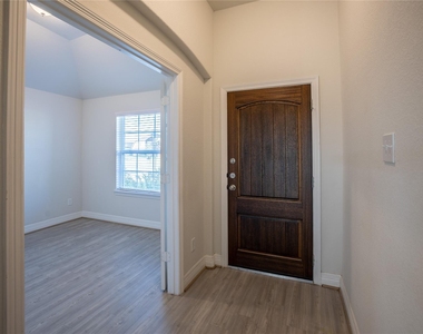 3427 Avary River Lane - Photo Thumbnail 3