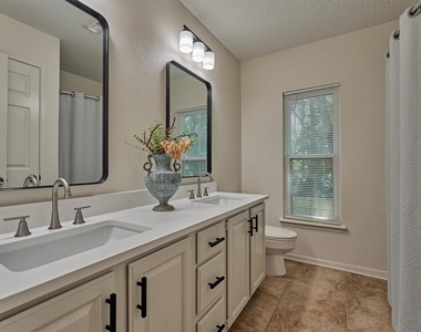 71 Breezy Point Place - Photo Thumbnail 30