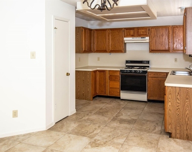 17803 Telegraph Creek Drive - Photo Thumbnail 4