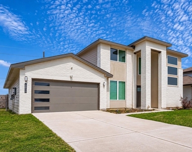 6850 Amber Cliff Lane - Photo Thumbnail 1