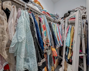 6850 Amber Cliff Lane - Photo Thumbnail 45