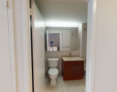 120 W. 21st - Photo Thumbnail 3