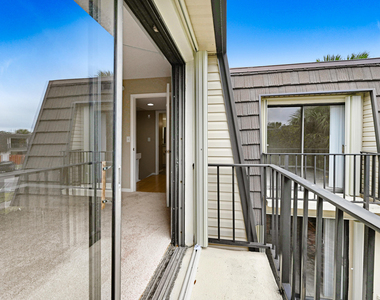 2111 Vista Oaks Circle Ne - Photo Thumbnail 28