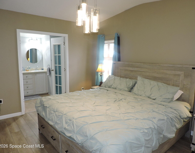 830 Lychee Drive - Photo Thumbnail 12