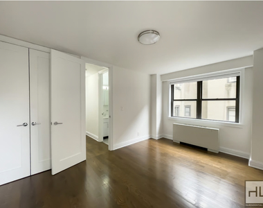East 89th Street - Photo Thumbnail 2