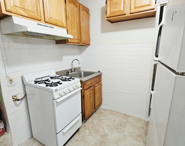Affordable Brooklyn Living: 2BR, 1BA, Utilities Paid at 107th Street Brooklyn - Photo Thumbnail 6