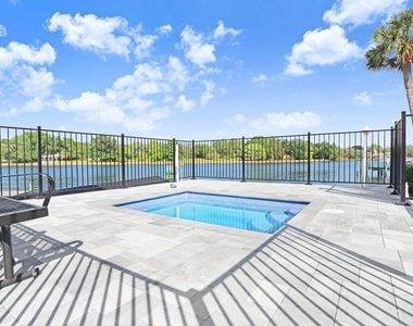 2424 W Tampa Bay Boulevard - Photo Thumbnail 22