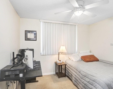 2424 W Tampa Bay Boulevard - Photo Thumbnail 13