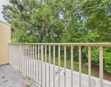 11239 Cedar Hollow Lane - Photo Thumbnail 20