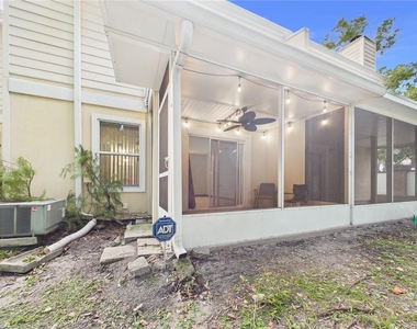 11239 Cedar Hollow Lane - Photo Thumbnail 42