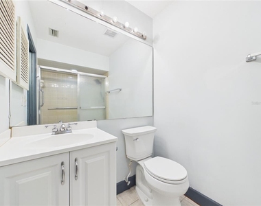 11239 Cedar Hollow Lane - Photo Thumbnail 24