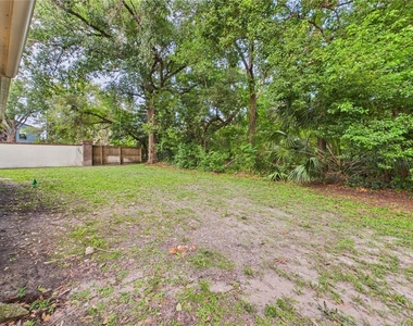 11239 Cedar Hollow Lane - Photo Thumbnail 43