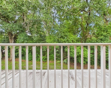11239 Cedar Hollow Lane - Photo Thumbnail 19