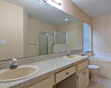 4029 Quail Briar Drive - Photo Thumbnail 12