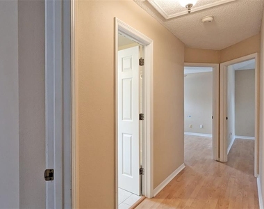 4029 Quail Briar Drive - Photo Thumbnail 13