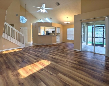 4029 Quail Briar Drive - Photo Thumbnail 4