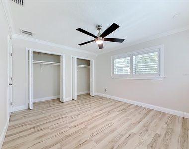 8270 30th Avenue N - Photo Thumbnail 36