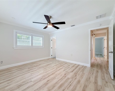 8270 30th Avenue N - Photo Thumbnail 34