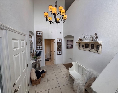 2232 Colville Chase Drive - Photo Thumbnail 4