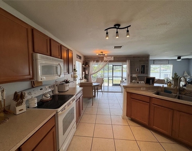 2232 Colville Chase Drive - Photo Thumbnail 11