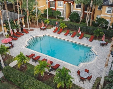 2249 Portofino Place - Photo Thumbnail 14