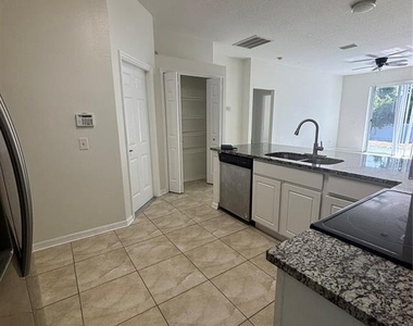 10510 Beneva Drive - Photo Thumbnail 15