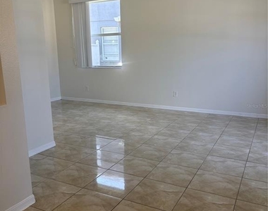 10510 Beneva Drive - Photo Thumbnail 8