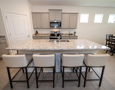 13324 Waterleaf Garden Circle - Photo Thumbnail 7