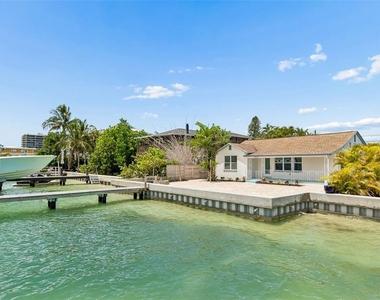 8125 Bayshore Drive - Photo Thumbnail 2