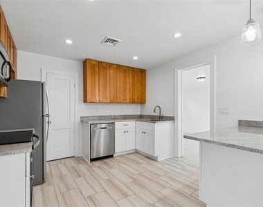 8125 Bayshore Drive - Photo Thumbnail 24