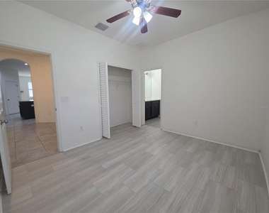 17545 Buckingham Garden Drive - Photo Thumbnail 15