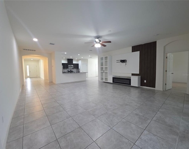 17545 Buckingham Garden Drive - Photo Thumbnail 21