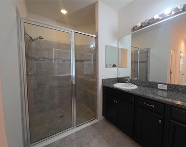 17545 Buckingham Garden Drive - Photo Thumbnail 25