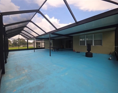 17545 Buckingham Garden Drive - Photo Thumbnail 29