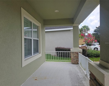17545 Buckingham Garden Drive - Photo Thumbnail 2